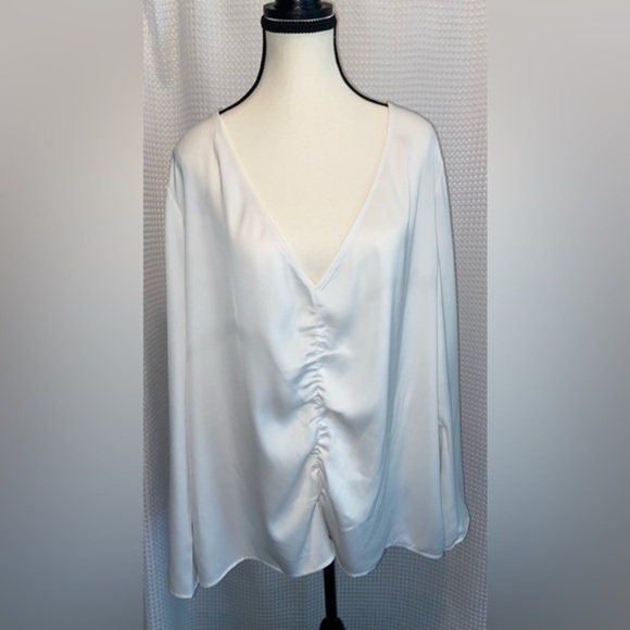 Women’s H&M long sleeved gathered front silky white top size XXL NWT - Picture 1 of 10